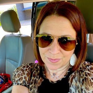 Meet your Posher, Gwen